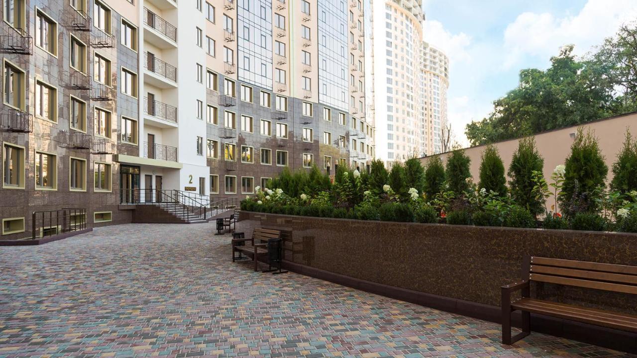 Arcadia Vip Apartments Sea View! Odessa Extérieur photo