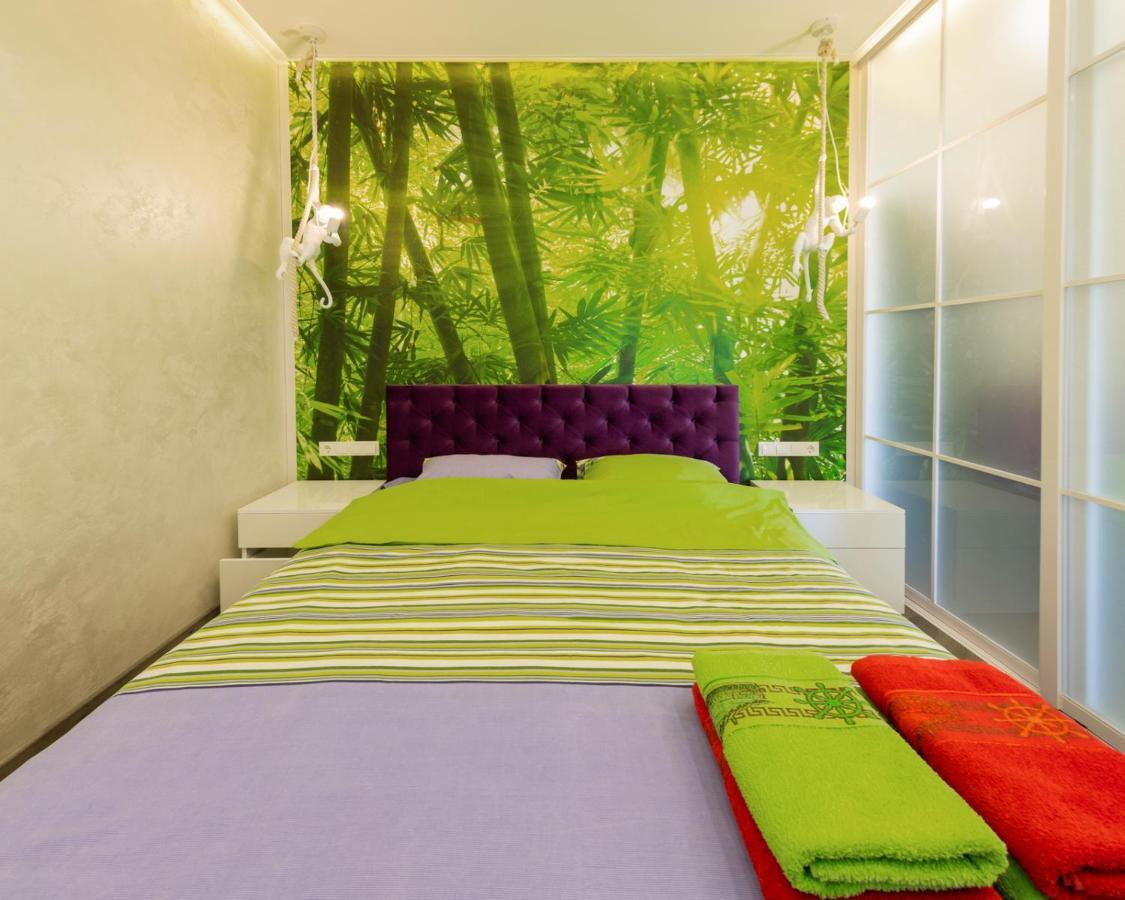 Arcadia Vip Apartments Sea View! Odessa Extérieur photo